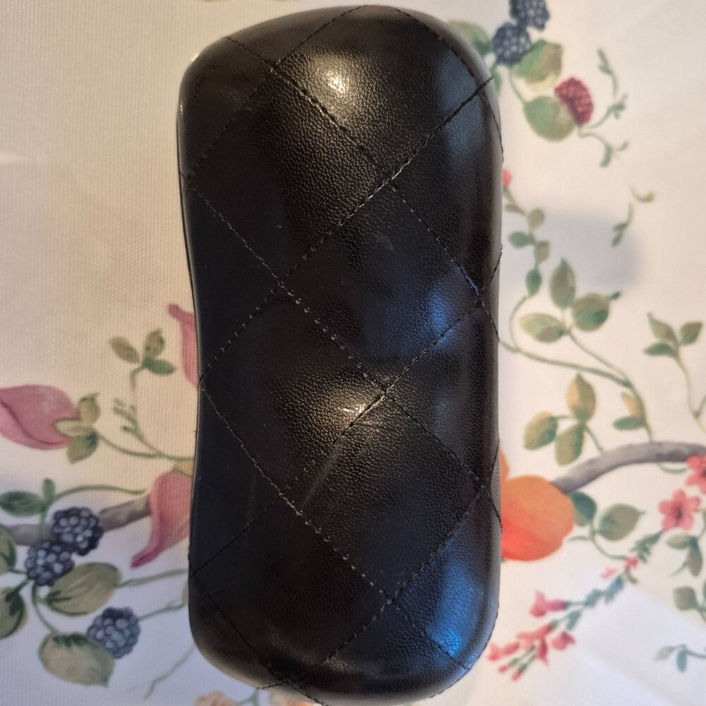 CHANEL vintage glasses case - Picture 3 of 3